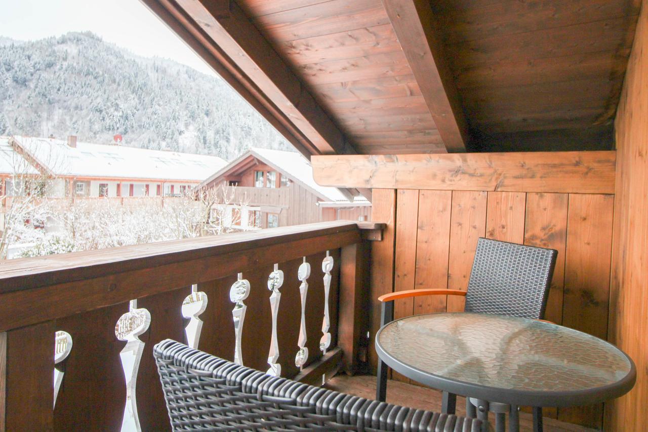 Apartments- Und Ferienhaus Anton Garmisch-Partenkirchen Eksteriør billede